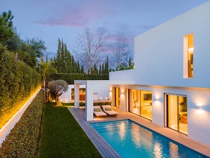 عقارات للبيع في اسبانيا في Costa Del Soly
